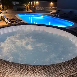 lucija-starigrad-paklenica.hotelinzadar.com/